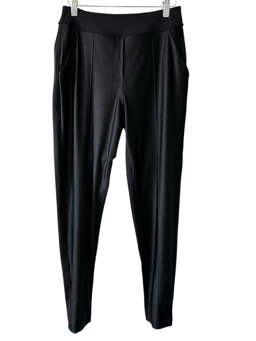 Lululemon Women’s Shiny Black Front Matte Back Slim Pull On Style Pants- Size 4